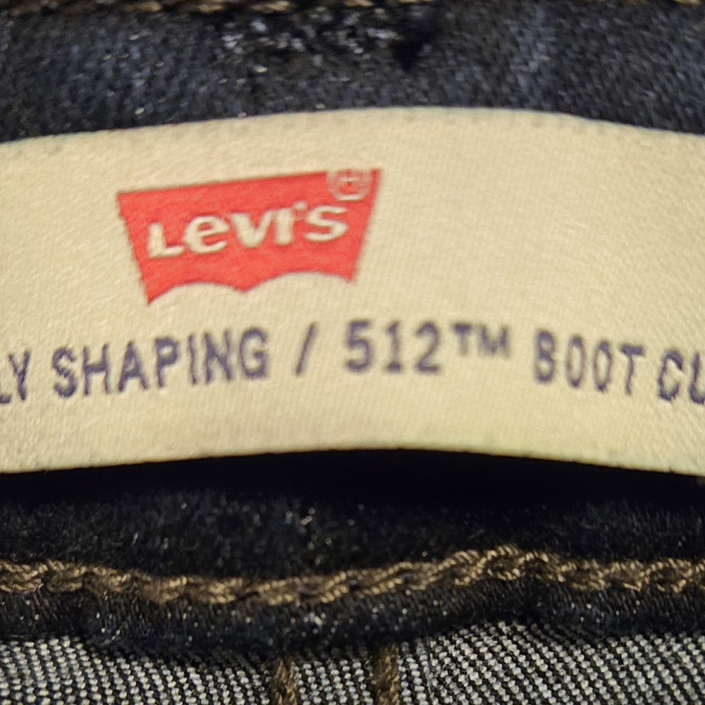 Levi's Women's Dark Blue Boot Cut Jeans - Picture 3 of 5